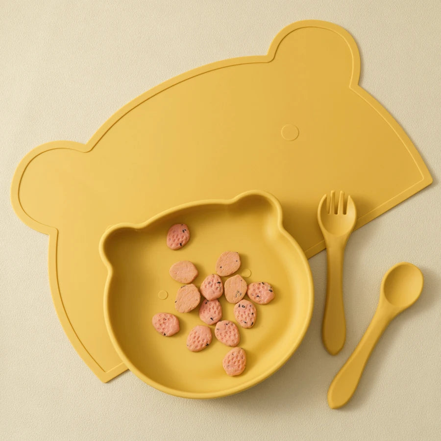BPA Free 4PCS Silicone Children Tableware Baby Feeding Set Silicone Dinner Plate Spoon Fork Silicone Placemat Baby Stuff